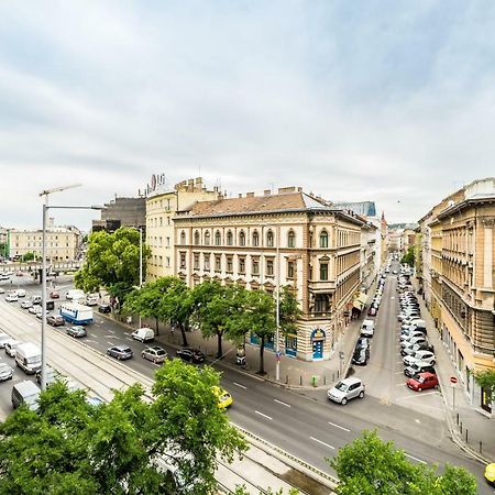 Bpr Luxe De Noir Et Blanc Apartment Budapest Eksteriør bilde